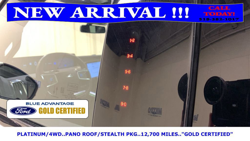 Certified 2025 Ford Expedition Platinum w/ Stealth Appearance Package image 34