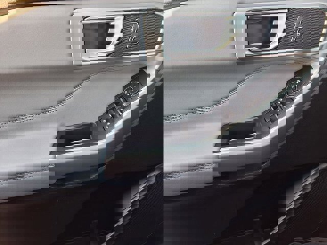 Certified 2023 Ford Explorer XLT w/ Equipment Group 202A image 19