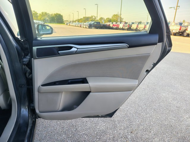 Certified 2019 Ford Fusion SE FWD image 14