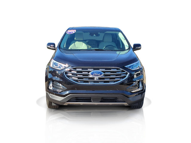Certified 2024 Ford Edge Titanium w/ Equipment Group 301A AWD/4WD image 2