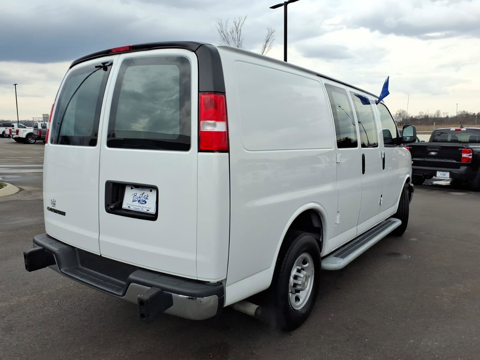 Used 2024 Chevrolet Express 2500 w/ Driver Convenience Package image 5