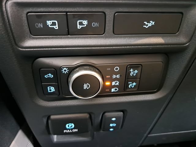 Certified 2024 Ford F150 Lariat w/ FX4 Off-Road Package AWD/4WD image 19
