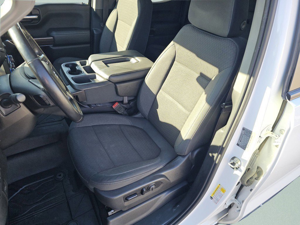 Used 2019 Chevrolet Silverado 1500 RST image 12