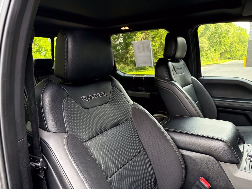 Certified 2019 Ford F150 Raptor w/ Equipment Group 802A Luxury AWD/4WD image 26