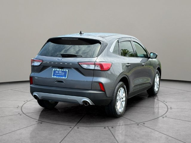 Certified 2021 Ford Escape SE w/ Cold Weather Package FWD image 10