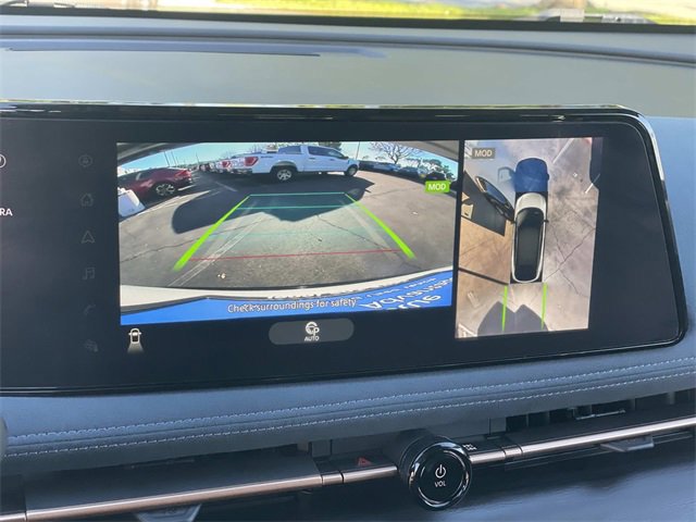 Used 2023 Nissan Ariya image 14