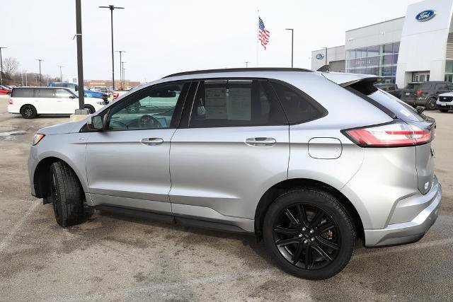 Certified 2022 Ford Edge ST-Line w/ Class II Trailer Tow Package image 16