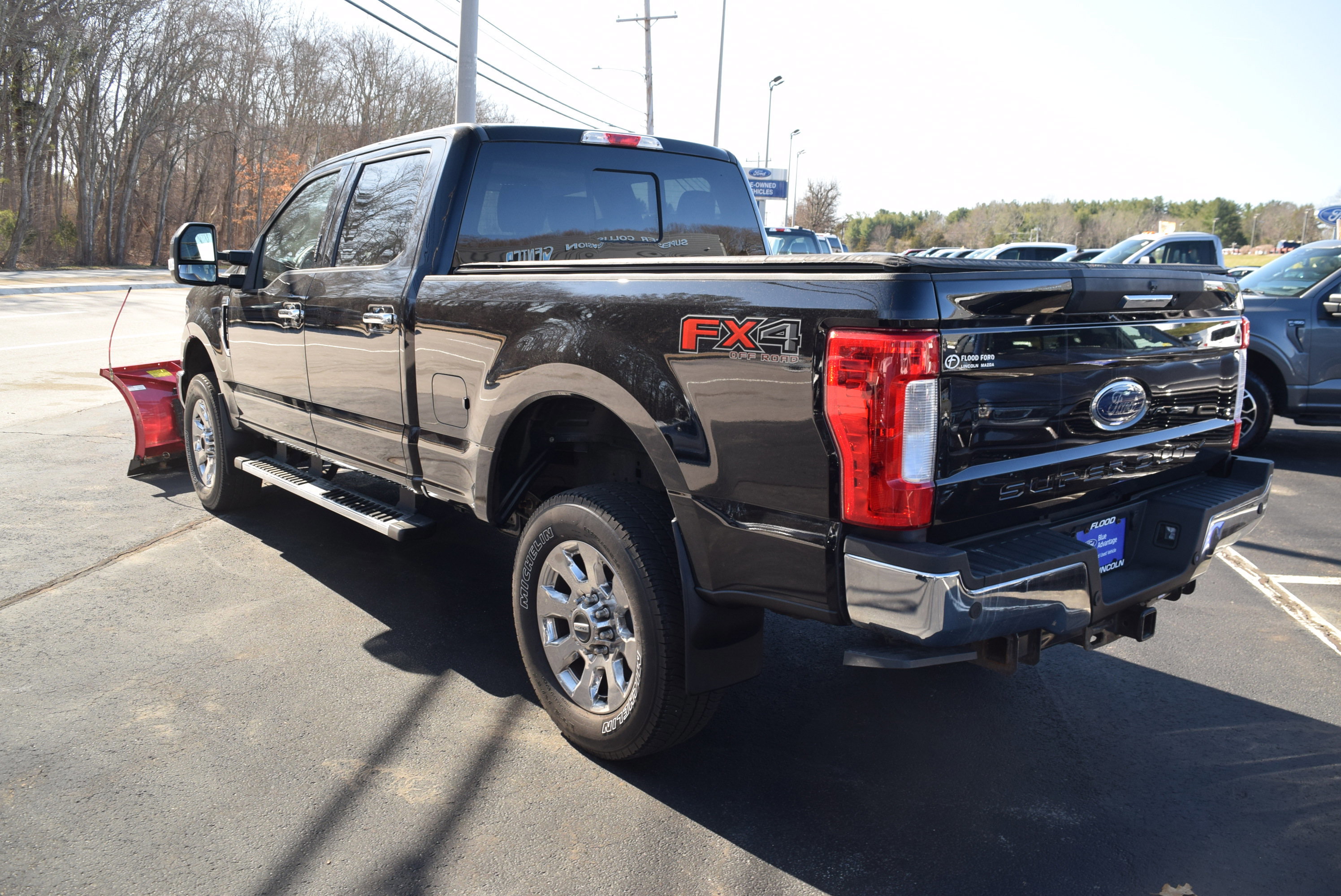 Certified 2019 Ford F250 Lariat w/ Chrome Package image 5
