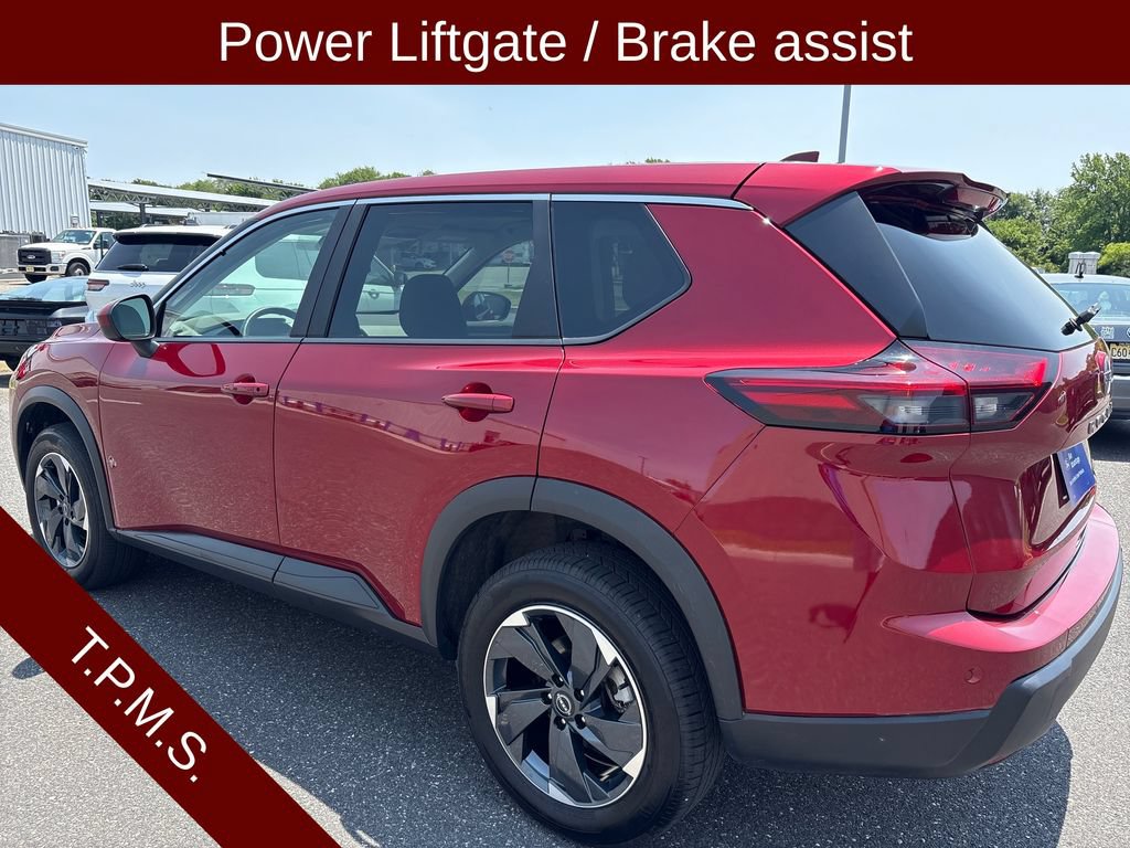 Used 2025 Nissan Rogue SV AWD/4WD image 25