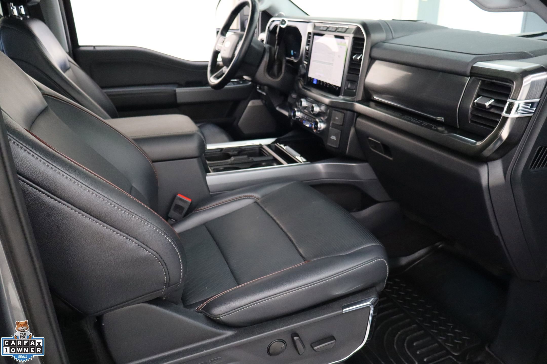 Certified 2024 Ford F250 Lariat w/ Lariat Ultimate Package image 33