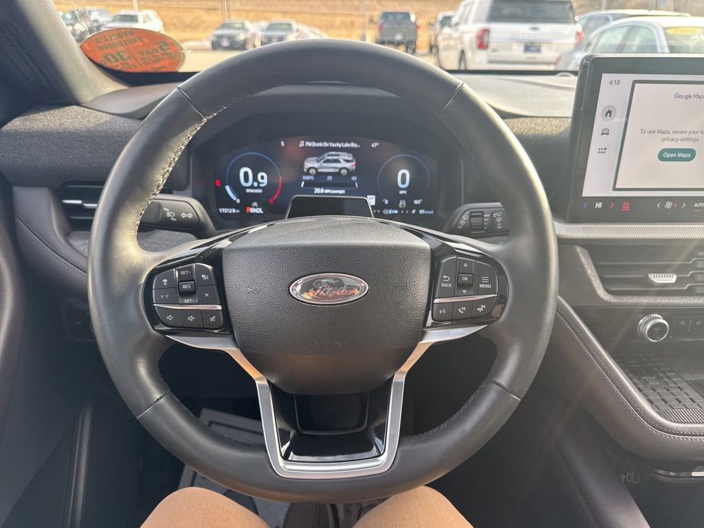Certified 2025 Ford Explorer Platinum w/ LUX Leather Package image 20