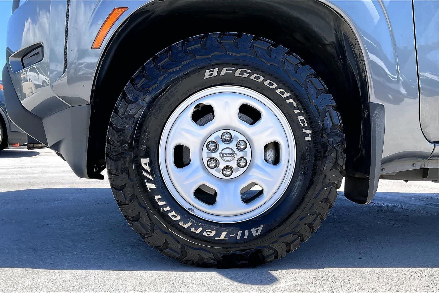 Used 2022 Nissan Frontier S w/ Technology Package RWD image 8