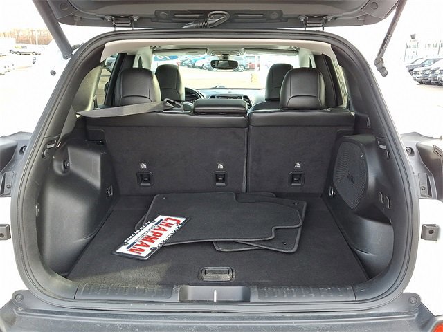 Used 2019 Jeep Cherokee Limited w/ Trailer Tow Group image 28