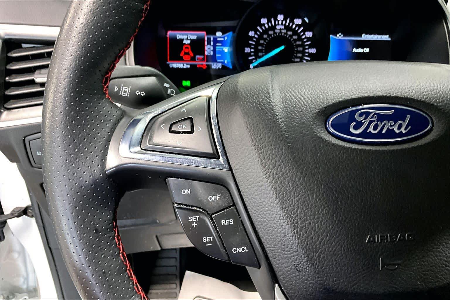 Certified 2023 Ford Edge ST-Line AWD/4WD image 24