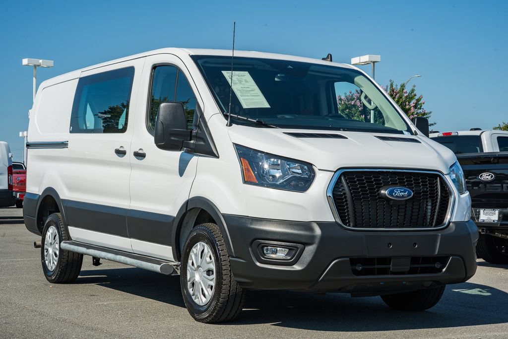 Certified 2025 Ford Transit 250 Low Roof w/ Exterior Upgrade Package RWD image 1