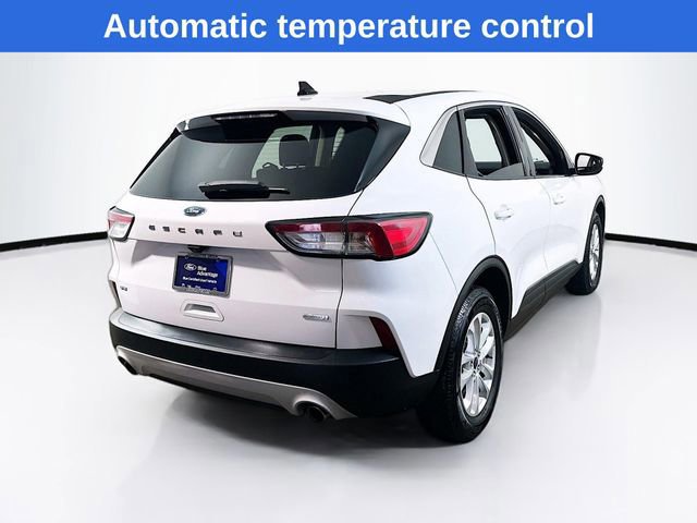 Certified 2020 Ford Escape SE image 5
