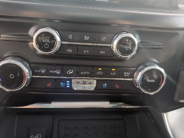 Certified 2023 Ford F150 Platinum w/ Equipment Group 701A High image 15