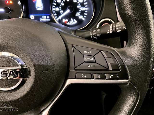 Used 2020 Nissan Rogue Sport SV AWD/4WD image 18