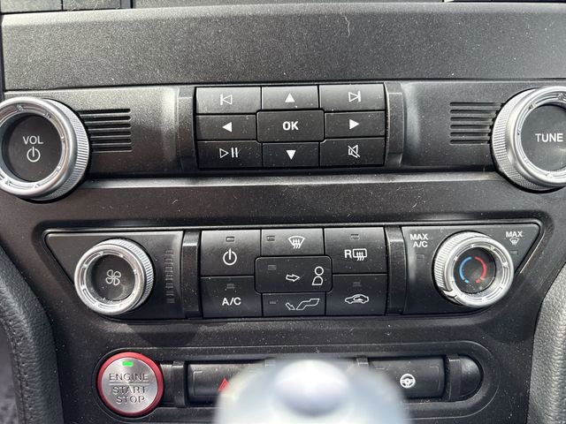 Certified 2023 Ford Mustang Coupe image 18