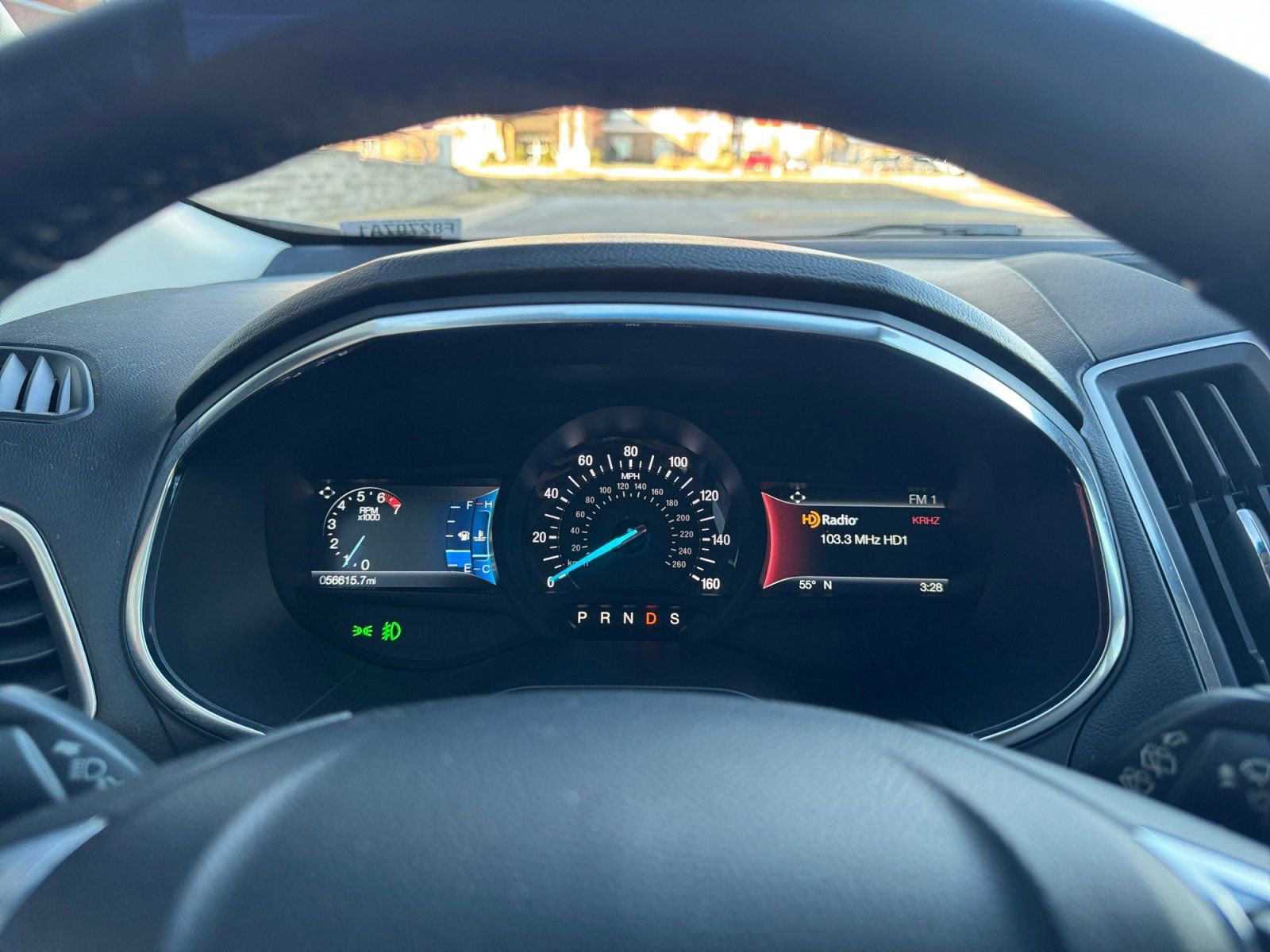 Certified 2020 Ford Edge Titanium image 29