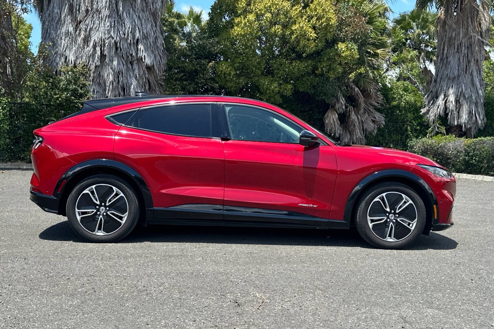 Certified 2023 Ford Mustang Mach-E Premium RWD image 2