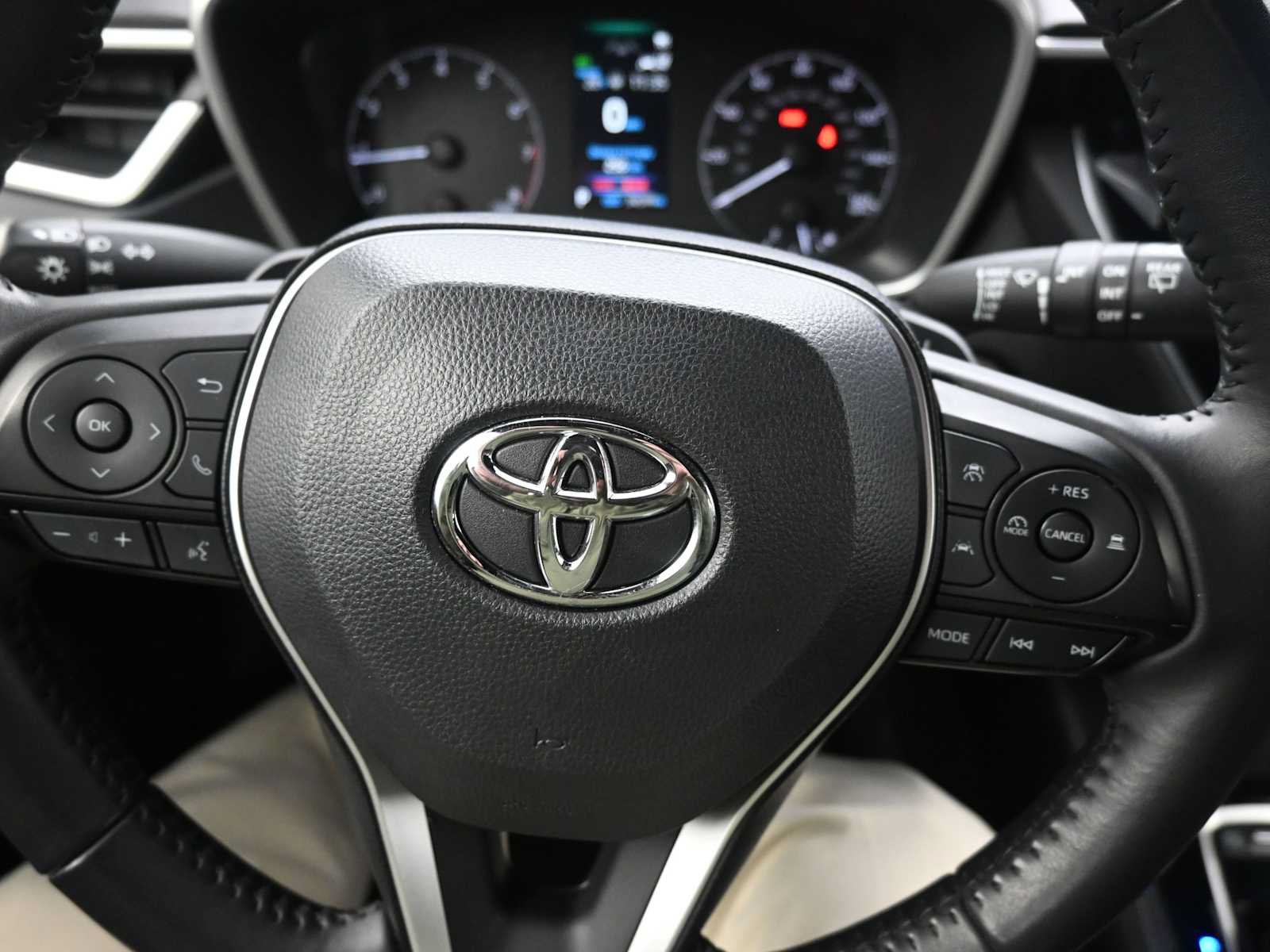 Used 2024 Toyota Corolla SE FWD image 20