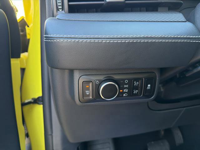 Certified 2025 Ford Mustang Mach-E Premium image 24