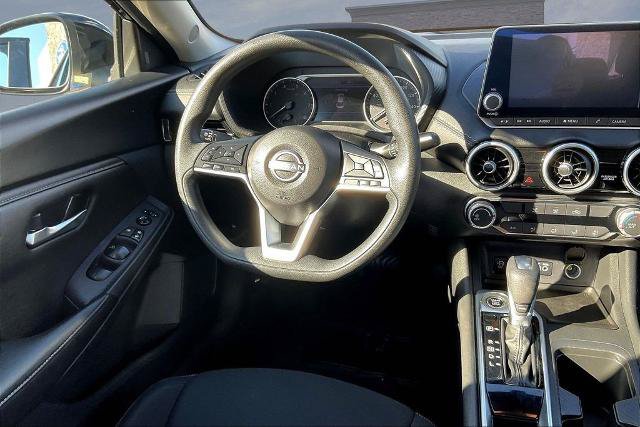 Used 2024 Nissan Sentra SV FWD image 16