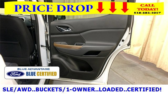 Used 2021 GMC Acadia SLE w/ Driver Convenience Package image 17