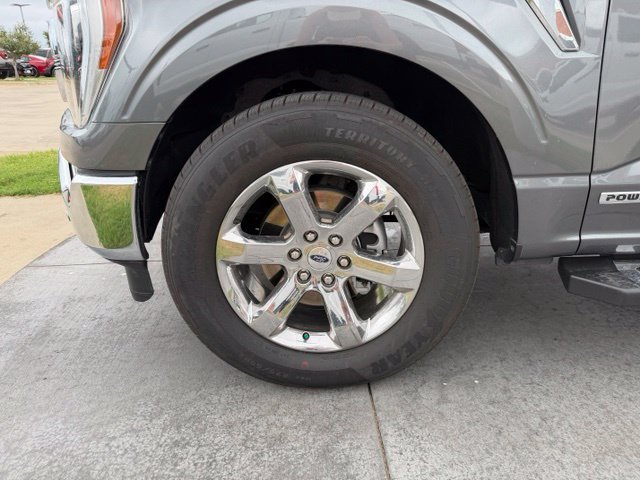 Certified 2023 Ford F150 Lariat w/ Equipment Group 502A High RWD image 4