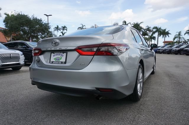 Used 2021 Toyota Camry LE FWD image 7