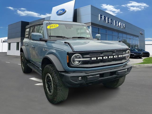 Certified 2022 Ford Bronco Outer Banks w/ Sasquatch Package image 3