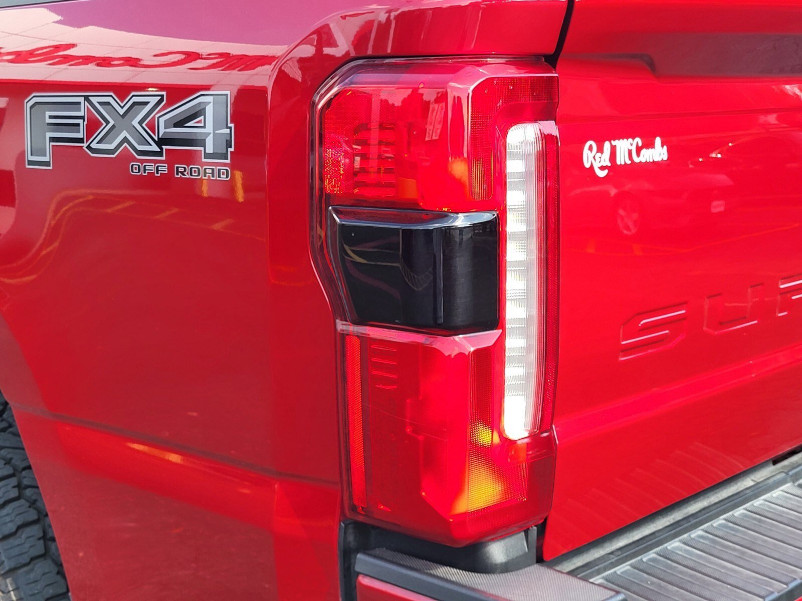 Certified 2024 Ford F250 Lariat w/ Black Appearance Package AWD/4WD image 10