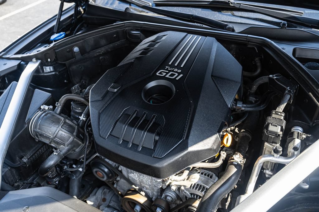 Used 2023 Genesis G70 2.0T AWD/4WD image 29