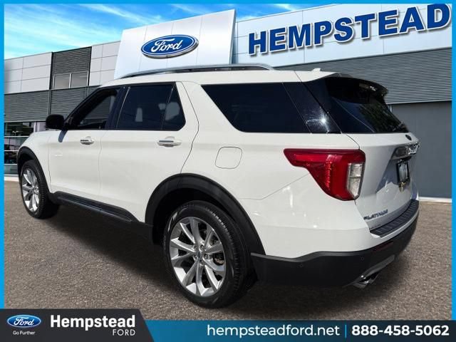 Certified 2022 Ford Explorer Platinum w/ Equipment Group 601A AWD/4WD image 7