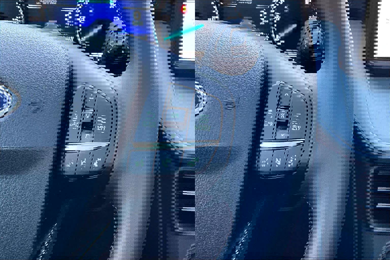 Certified 2024 Ford Maverick Lariat image 25