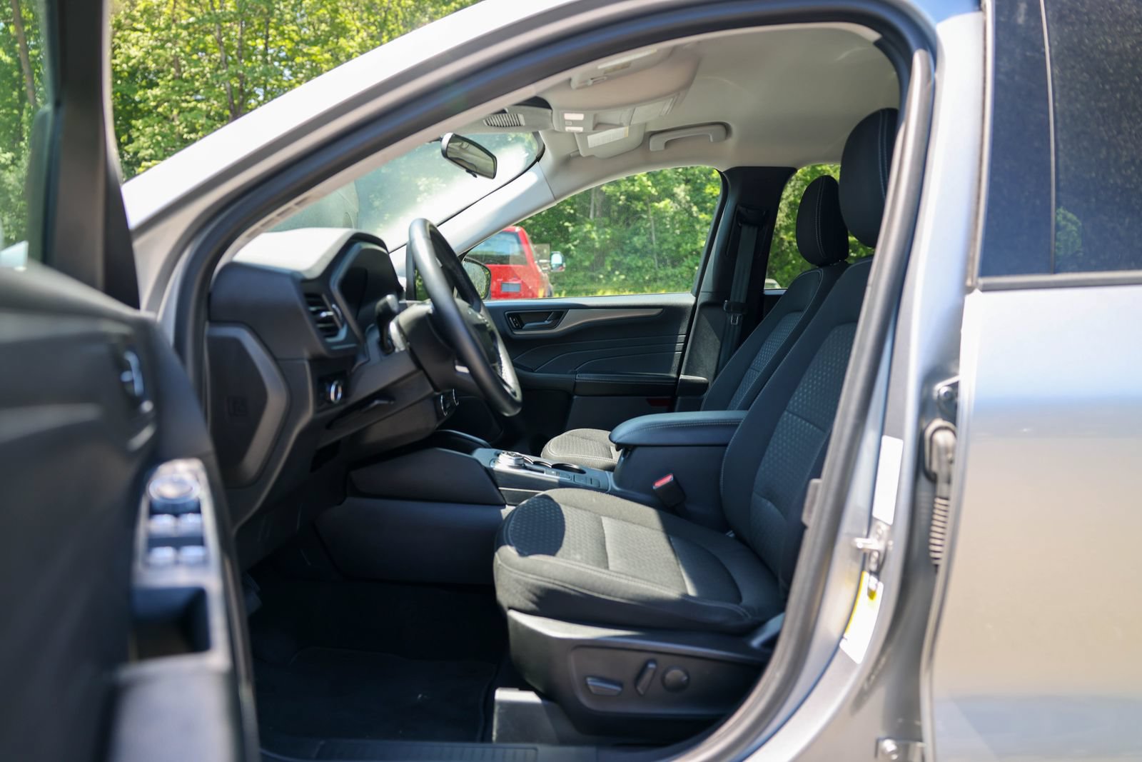 Certified 2023 Ford Escape Active AWD/4WD image 15