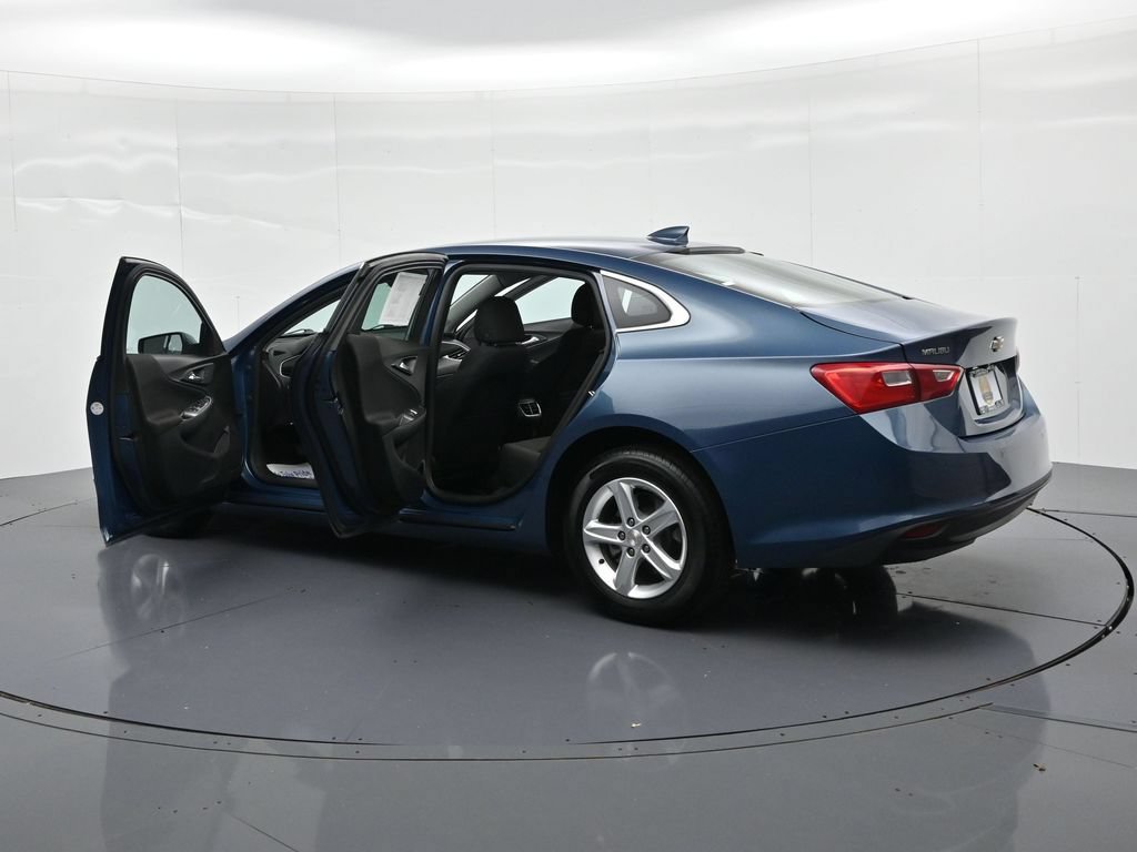 Used 2024 Chevrolet Malibu LT FWD image 24