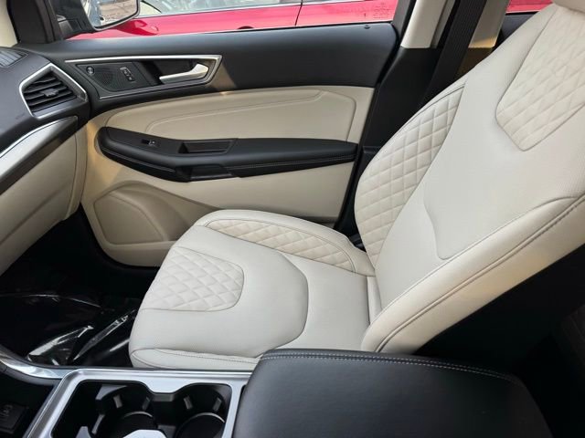 Certified 2024 Ford Edge Titanium w/ Equipment Group 301A image 25