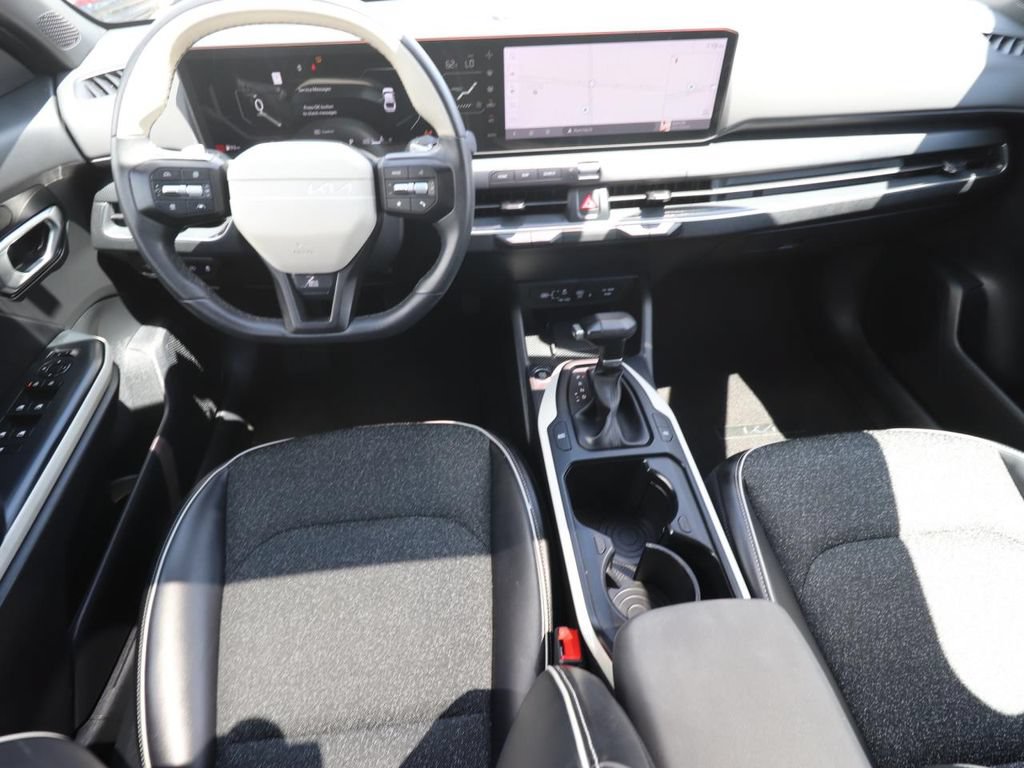 Used 2025 Kia K4 GT-Line w/ GT-Line Sunroof Package FWD image 9