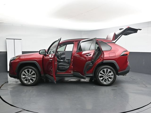 Used 2024 Toyota RAV4 Limited FWD image 38