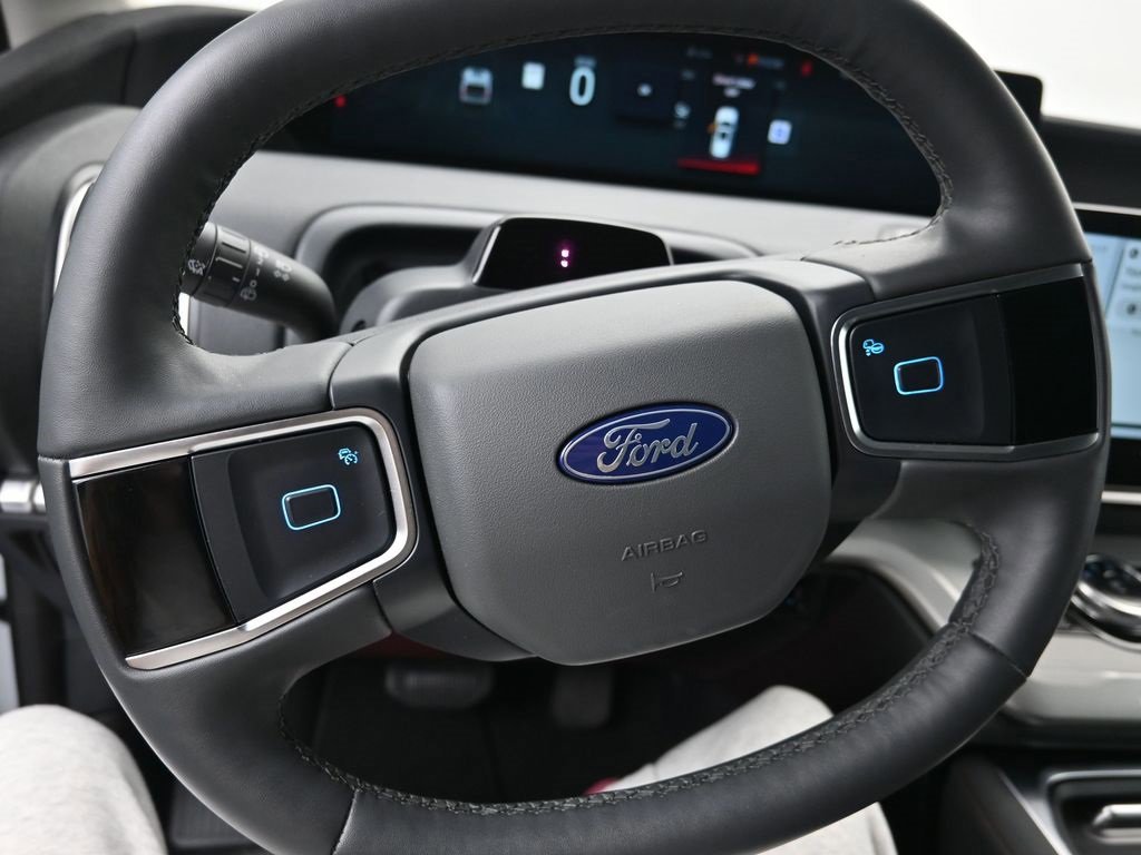 Certified 2025 Ford Expedition Max Active image 31