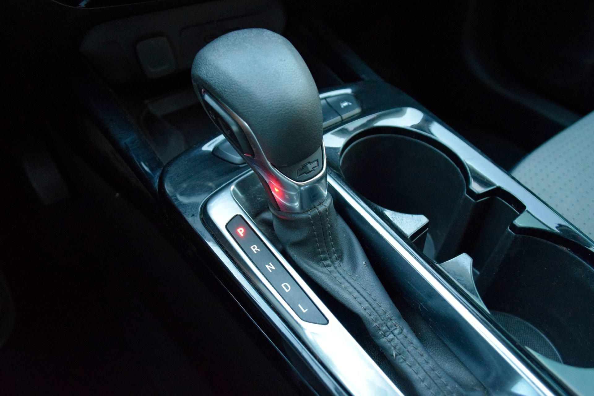 Used 2024 Chevrolet Trax LT w/ Sunroof Package image 14