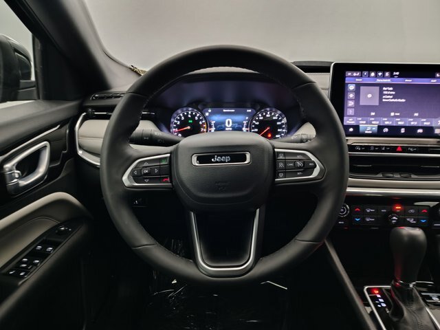 Used 2024 Jeep Compass Limited AWD/4WD image 34