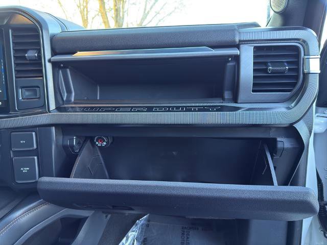 Certified 2024 Ford F450 Platinum w/ FX4 Off-Road Package image 37