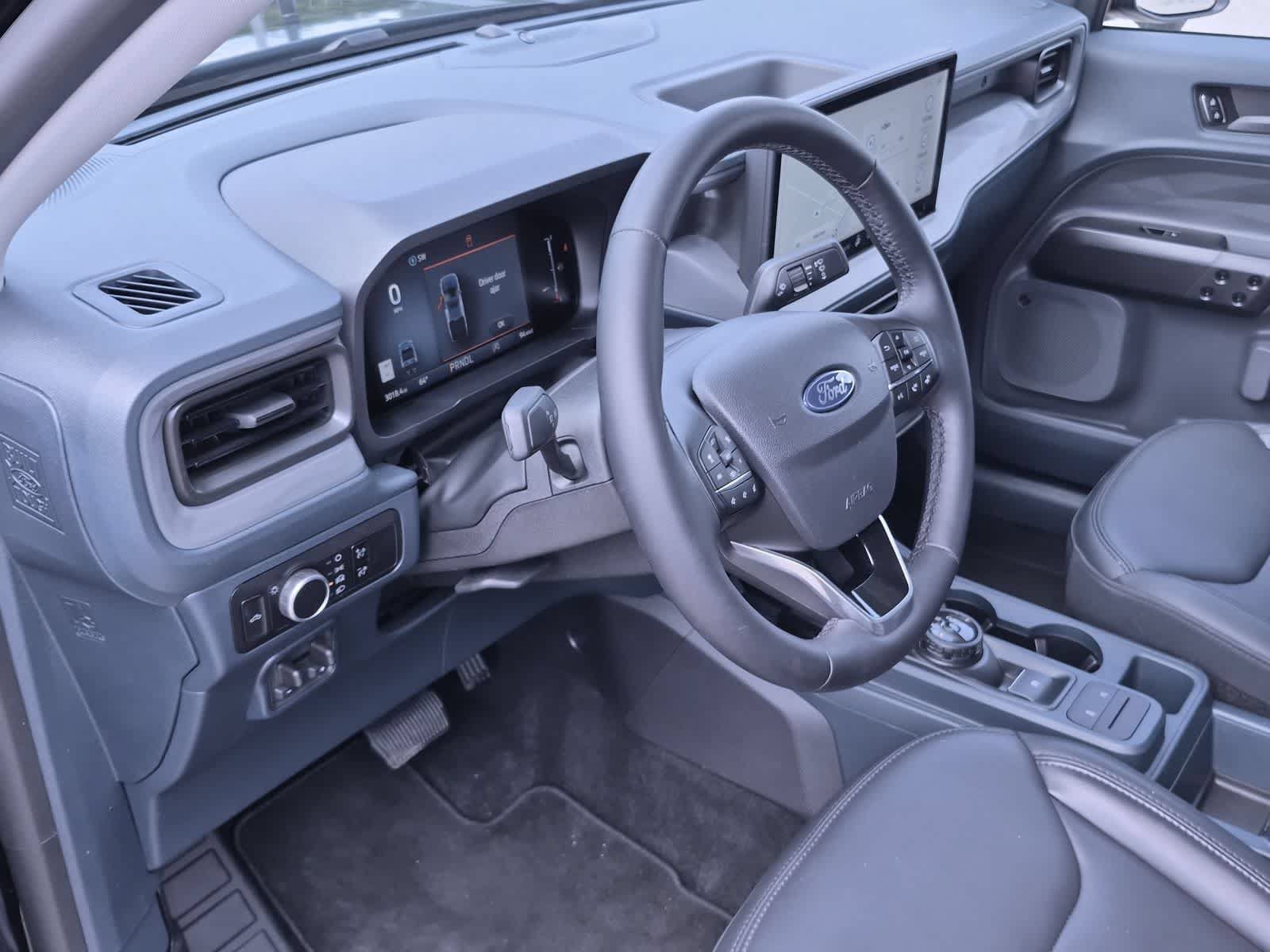Certified 2025 Ford Maverick Lariat w/ Black Appearance Package AWD/4WD image 10