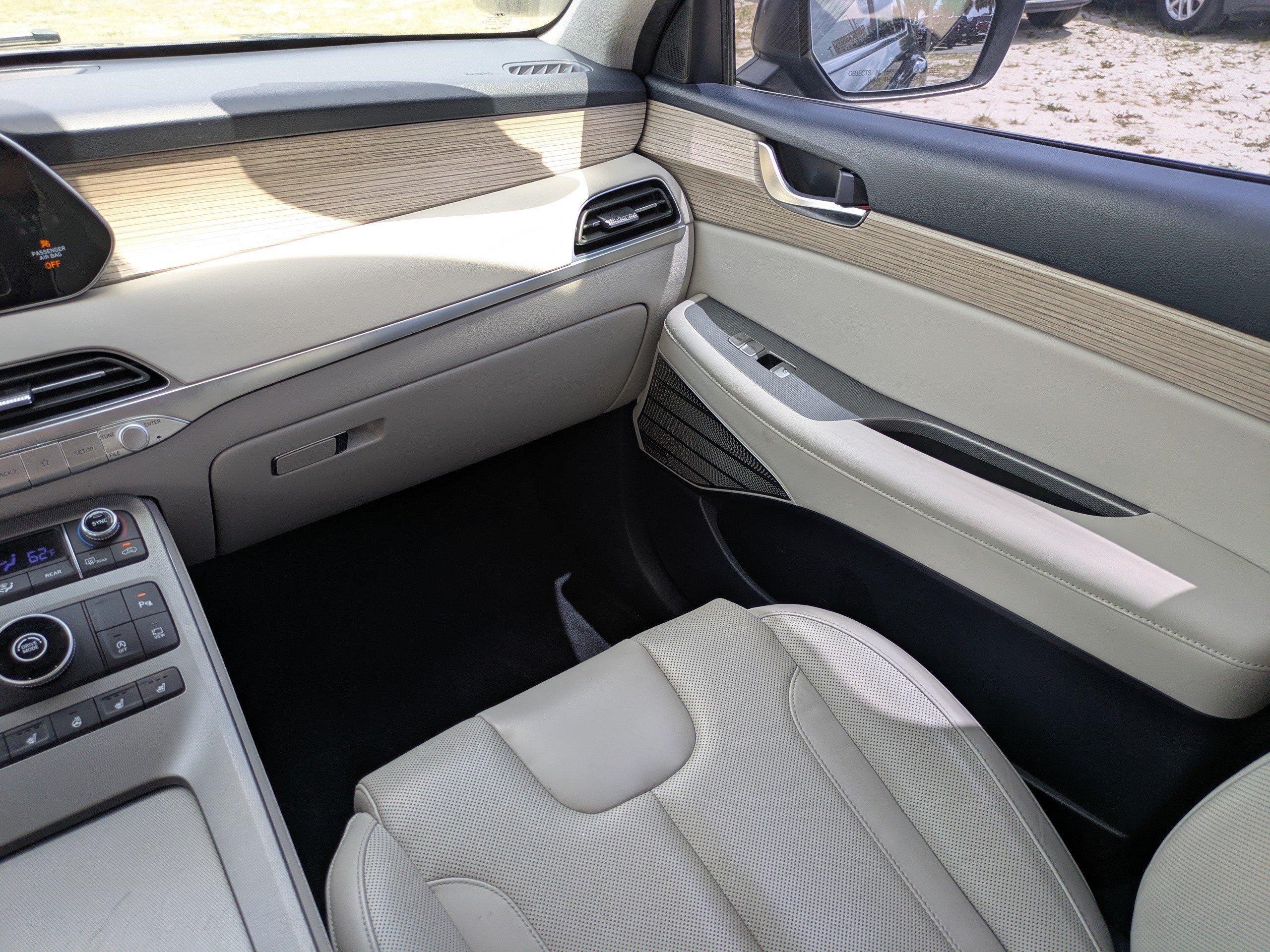 Used 2022 Hyundai Palisade Limited FWD image 16