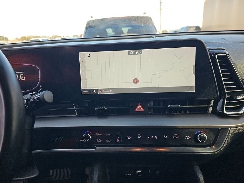 Used 2023 Kia Sportage EX image 5