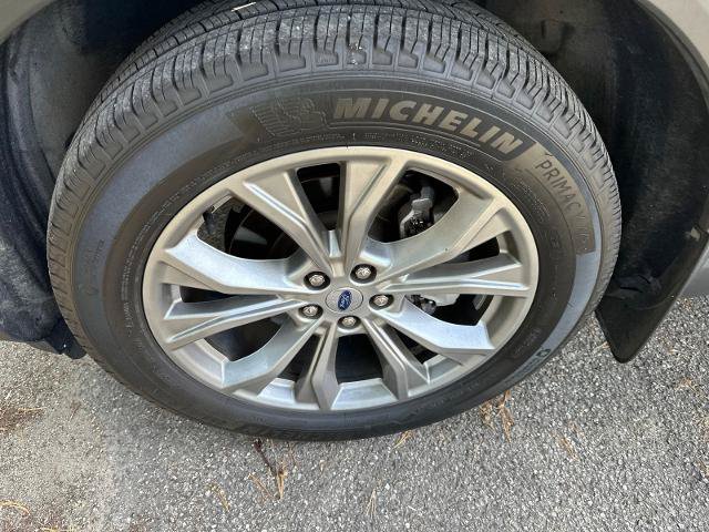 Certified 2023 Ford Explorer Limited w/ Limited Technology Package AWD/4WD image 35