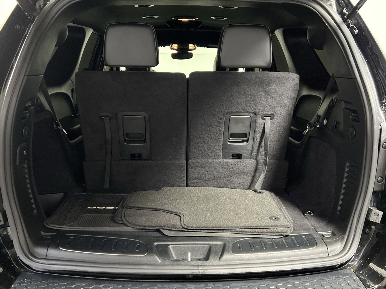 Used 2022 Dodge Durango R/T w/ Blacktop Package image 26